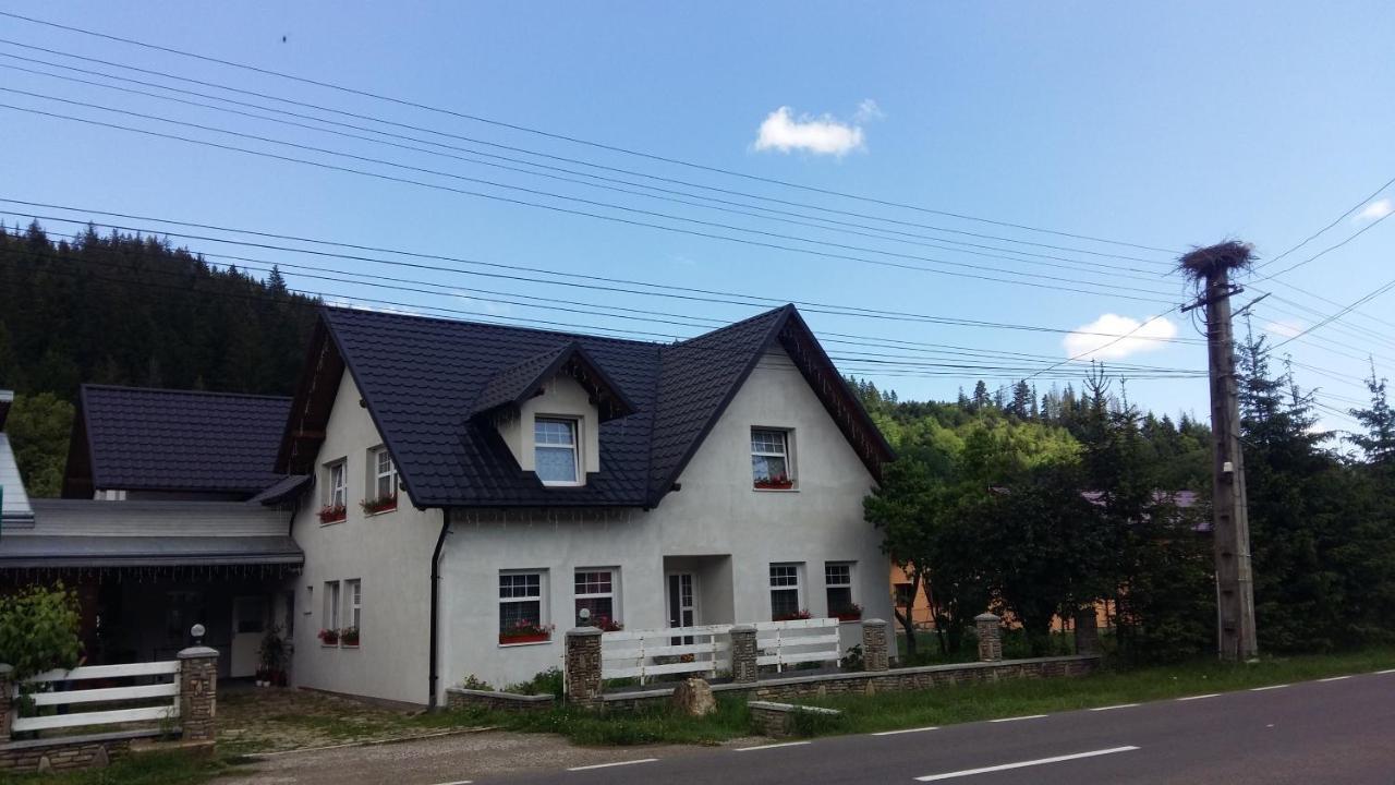 Pensiunea Agroturistica Cristal Сучевица Экстерьер фото